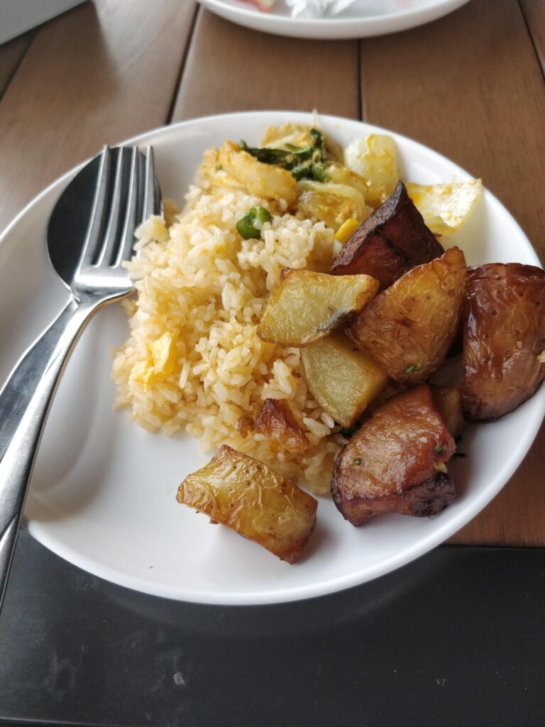 thailand pattaya ramayana water park lunch